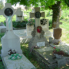 1919-es martirsirok-A megtorlas aldozatai-Jobb oldali kepen Boromisza János (1774-ersekuradalmi inspektor nyugszik | 1919-es mártír sírok 1.